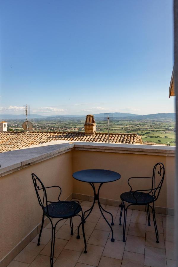 Hotel Posta Panoramic Assisi Exterior photo